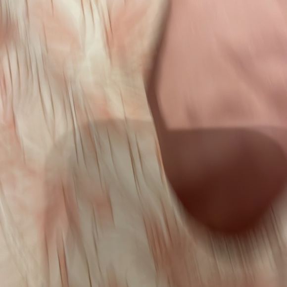 100% Silk Tommy Bahama dress - Picture 4 of 12